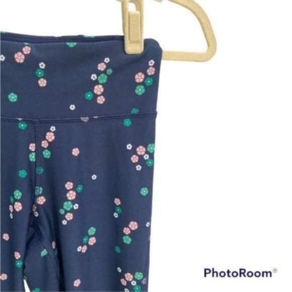 PBX Pro Fitted Capri Leggings, size small - Picture 3 of 5